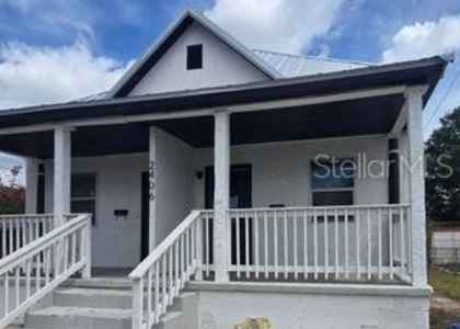 2406 E Clark Street - Photo 1
