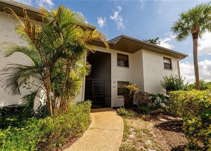 2433 Twin Drive - Photo 1