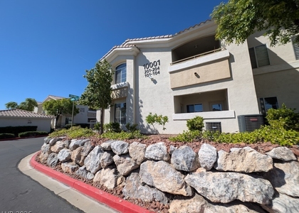 10001 Crimson Palisades Place - Photo 1