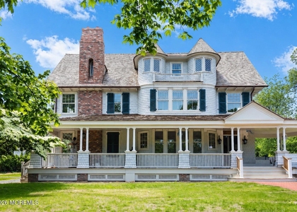 200 Bridlemere Avenue - Photo 1