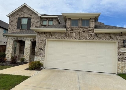 1633 Glacier Drive - Photo 1