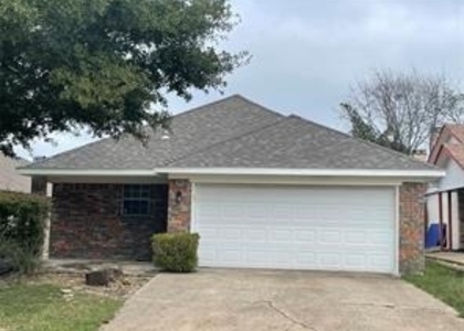 5412 Village Green Drive - Photo 1