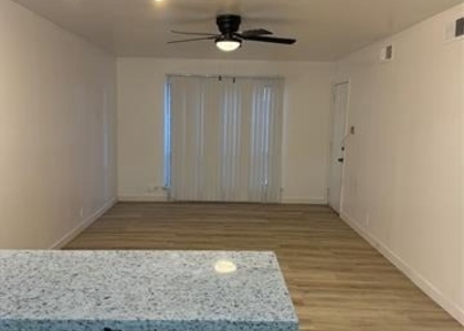 5212 Fleetwood Oaks Avenue - Photo 1