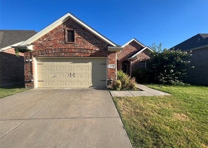 10137 Sanden Drive - Photo 1