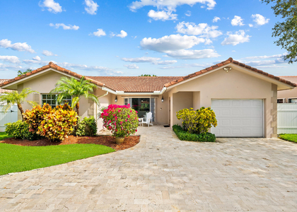 3240 Spanish River Drive - Photo 1
