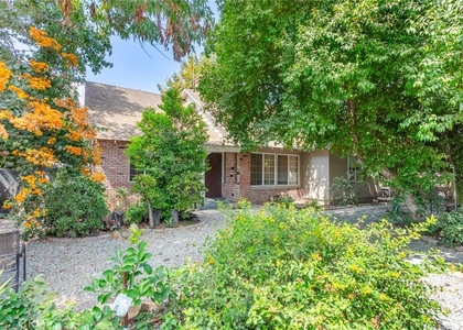 5825 Fulton Avenue - Photo 1