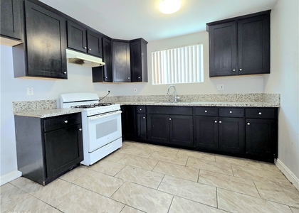 715 W 58th - Photo 1