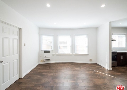 40 Rose Avenue - Photo 1