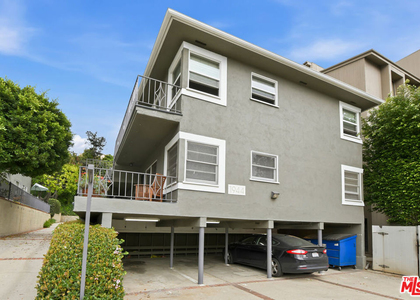 1944 S Beverly Glen Boulevard - Photo 1