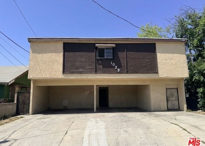 1029 S Record Avenue - Photo 1