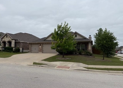 1105 Arvada Dr - Photo 1