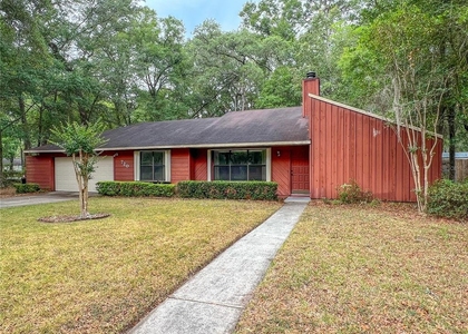 720 Sw 77th Terrace - Photo 1