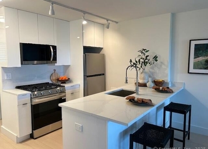 93 Morgan Street - Photo 1