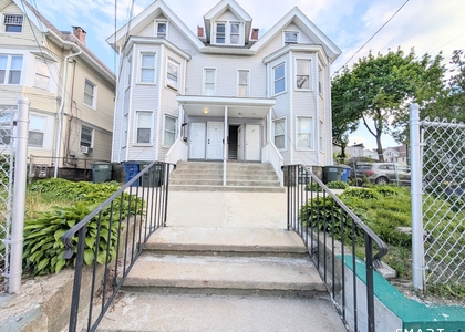 107 Catherine Street - Photo 1