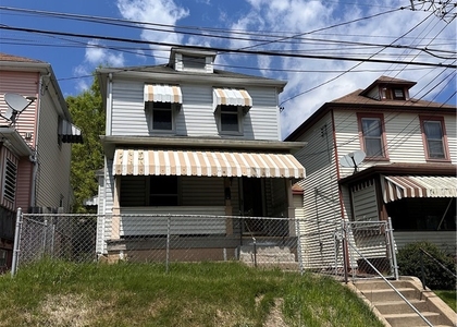 1418 Beckham St - Photo 1
