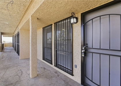 2221 W Bonanza Road - Photo 1