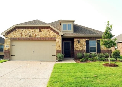 2816 Winchester Avenue - Photo 1