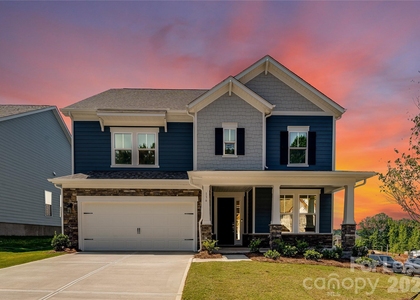 136 Glenn Drive - Photo 1