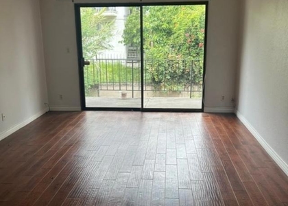 625 El Dorado Ave - Photo 1