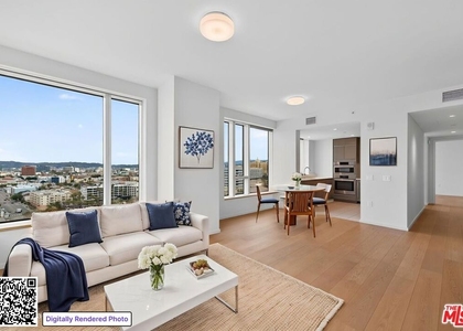 889 Francisco Street - Photo 1