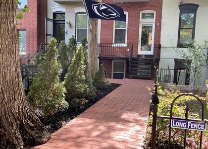 449 New Jersey Avenue Se - Photo 1