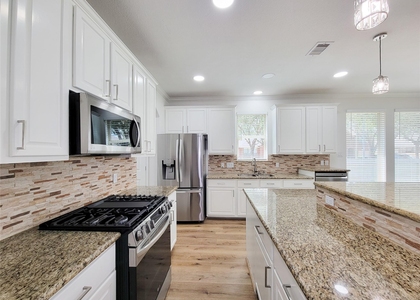 2814 Bay Springs View Court - Photo 1