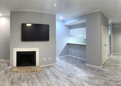 7037 N Holiday Drive - Photo 1