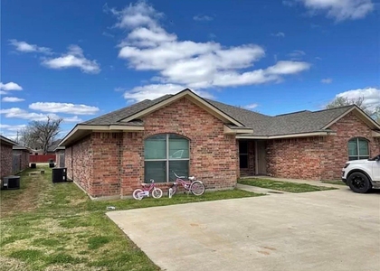 717 N Marshall Lane - Photo 1
