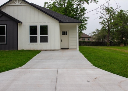 106 Runnels Street - Photo 1