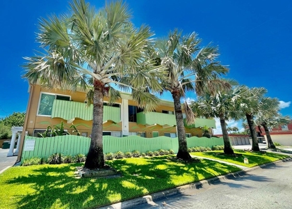 801 S Brevard Avenue - Photo 1
