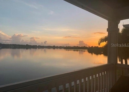 201 Pompano Drive Se - Photo 1
