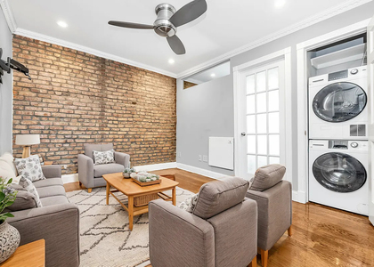 309 East 8th Street - Photo 1