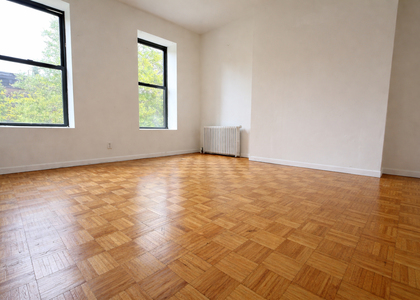 323A East 89th Street - Photo 1
