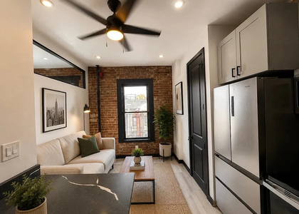 2100 2nd Avenue  - Photo 1