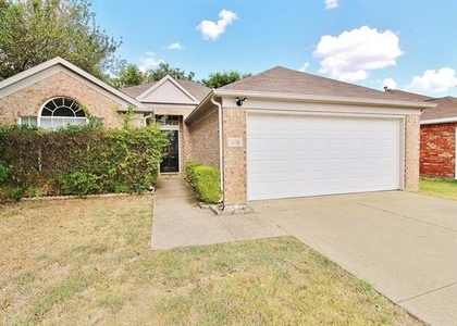210 Ridgecrest Drive - Photo 1