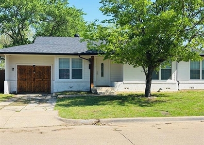 5433 Purington Avenue - Photo 1