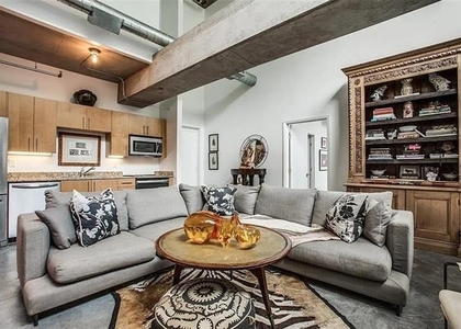 1001 Belleview Street - Photo 1