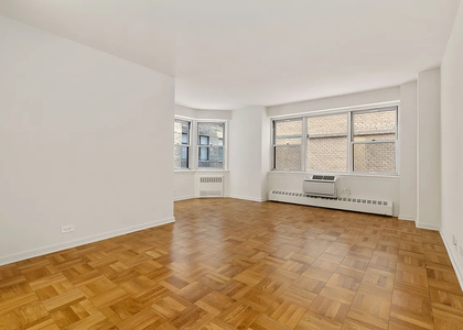East 45th Street - Photo 1