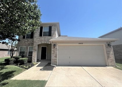 4405 Centennial Court - Photo 1