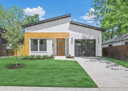 2714 Hector Street - Photo 1