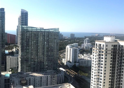 45 Sw 9th Street - Photo 1