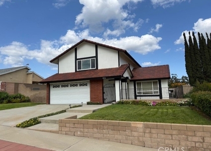 2214 Montague - Photo 1