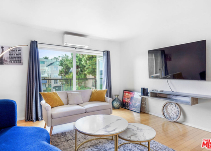 9005 Cynthia Street - Photo 1