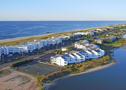 250 Dune Road - Photo 1