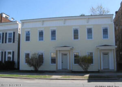 87 Park Avenue - Photo 1