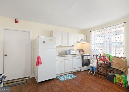 252 South Street - Photo 1