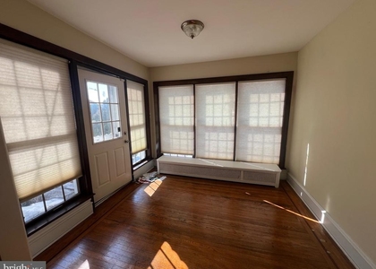 3559 Sheffield Avenue - Photo 1