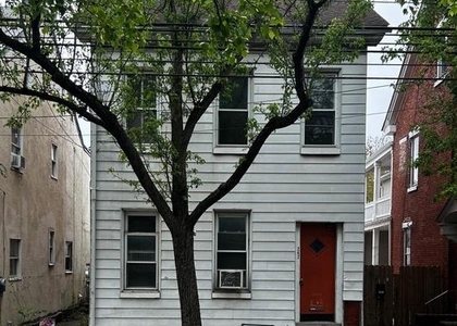 262 Beech St - Photo 1