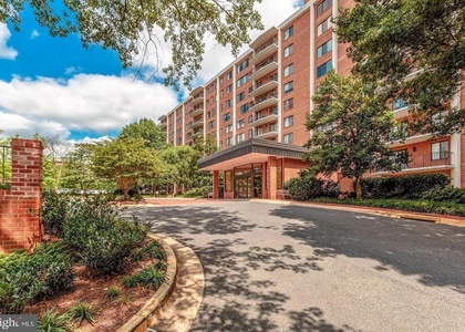 3101 New Mexico Avenue Nw - Photo 1