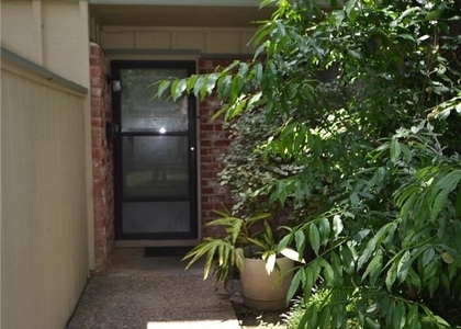 900 W Village Ln - Photo 1